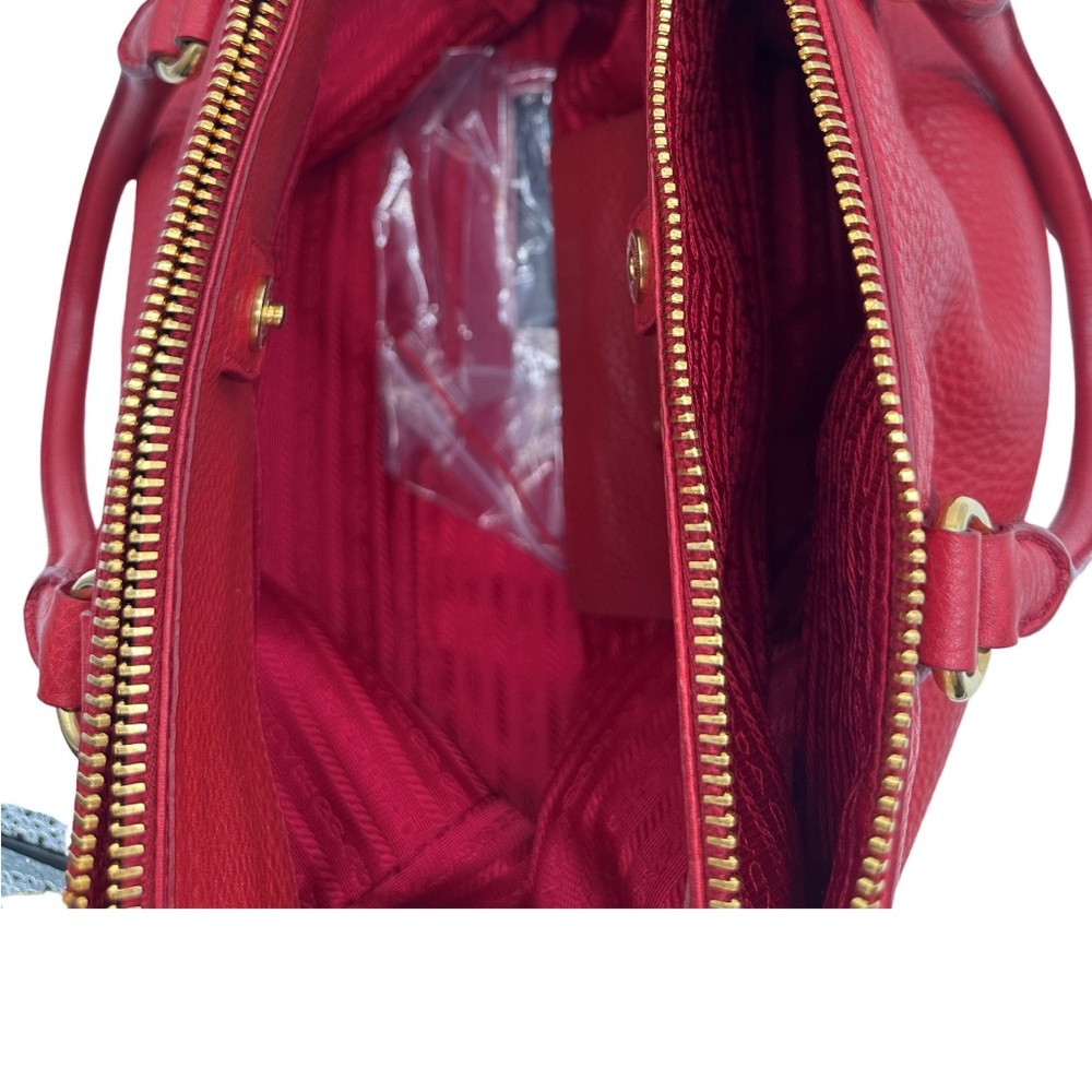 Prada Red Leather Women's Bag - Picture 5 of 15